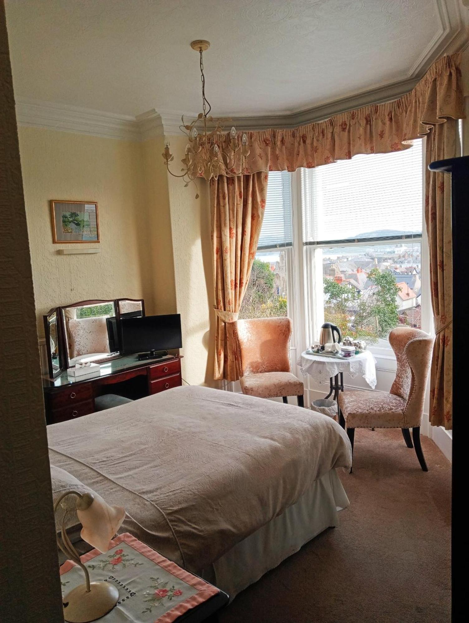 Bron Orme Private Hotel Llandudno Eksteriør billede